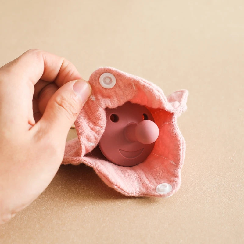Sea Shell Silicone Pacifier Clip