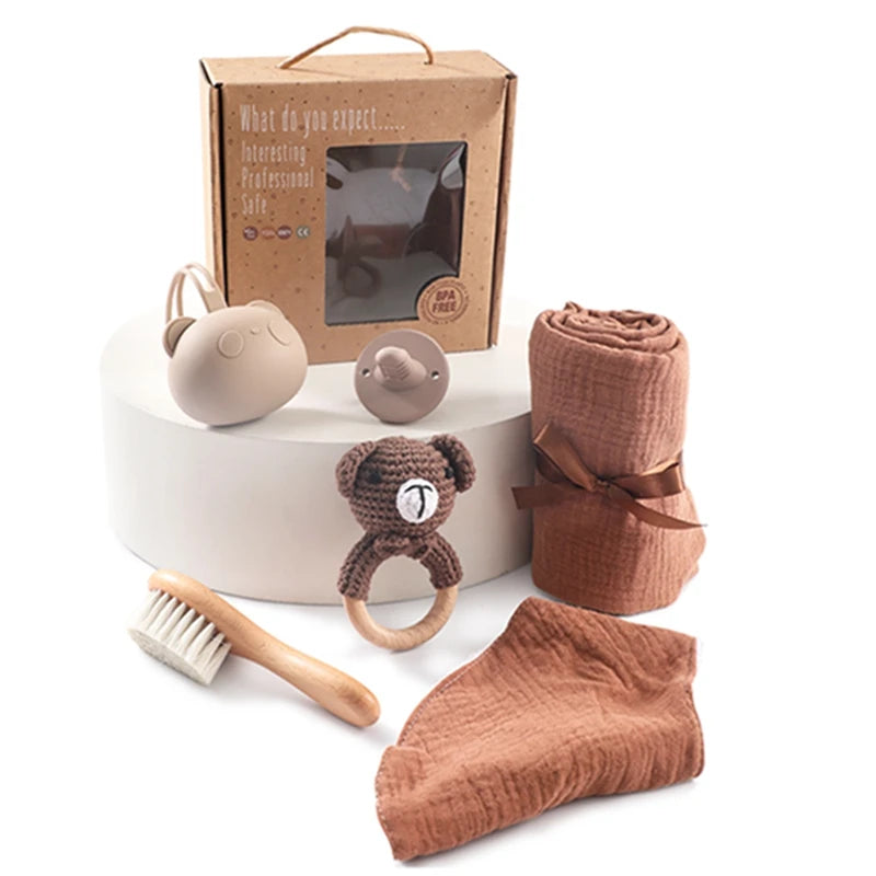 7- Piece Newborn Essential Gift Set
