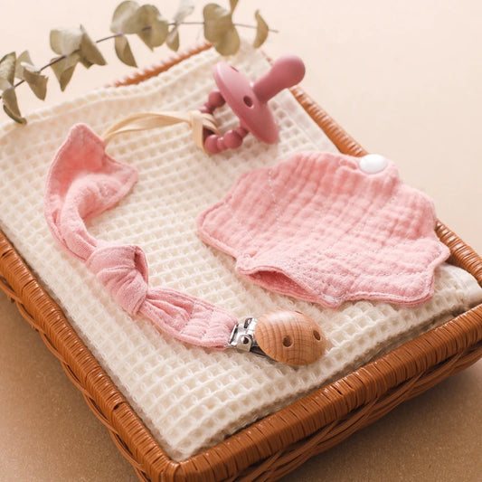 Sea Shell  Silicone Pacifier Clip