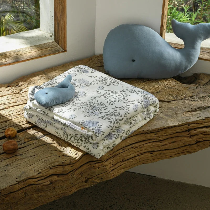 Quilted Gauze Cotton Blanket with Toy